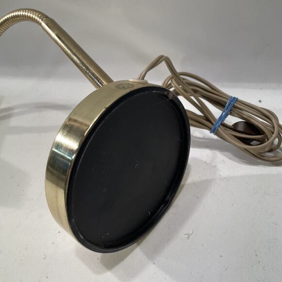 Vintage Gold Gooseneck Desk Lamp – Retro Adjustable Task Light – Mid-Century - Picture 8 of 11